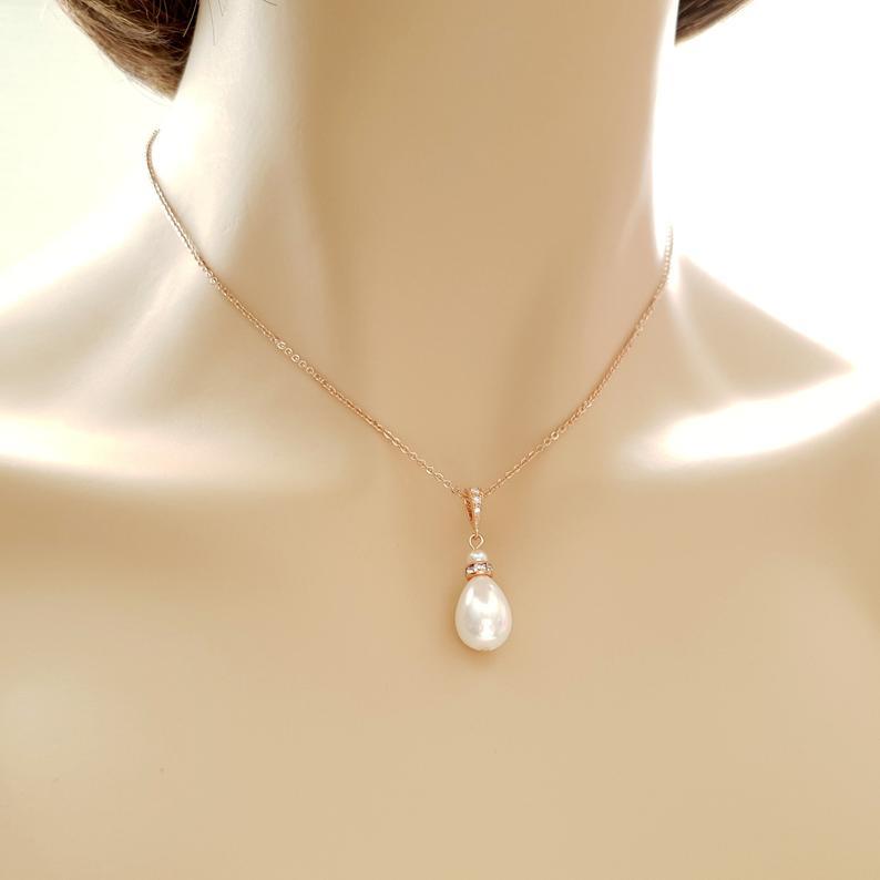 Teardrop pearl necklace on sale gold