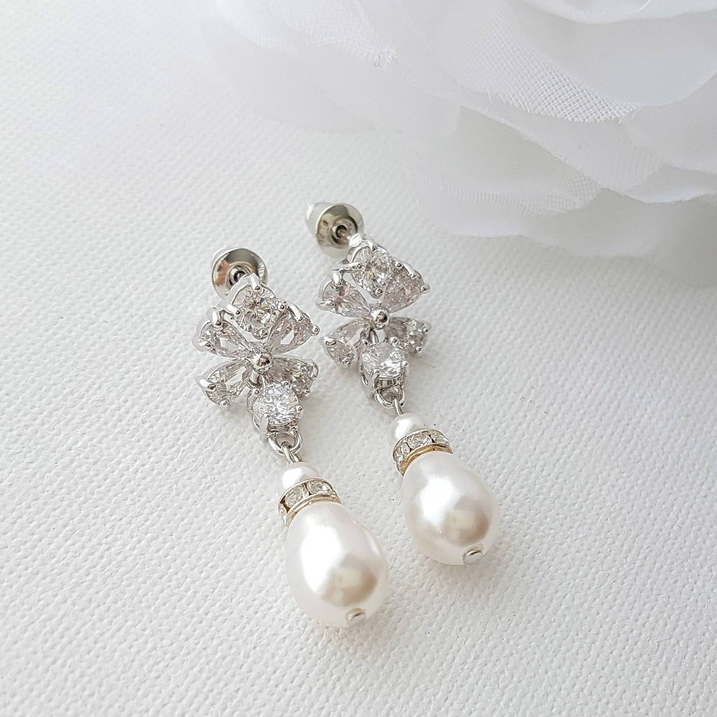 Pearl Drop Earrings Bridal Earrings Swarovski Pearl Earrings Crysta