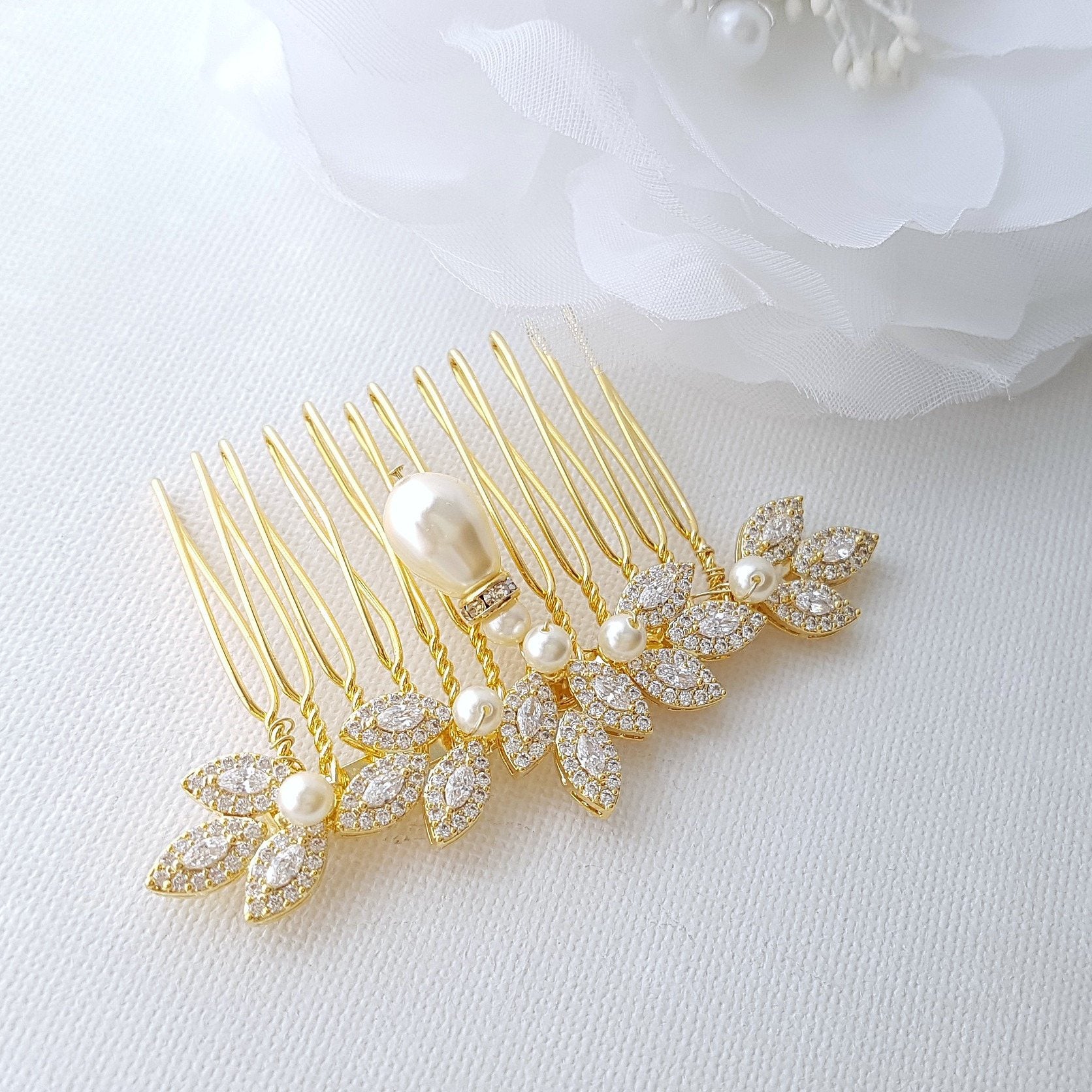 pearl hair combs bridal