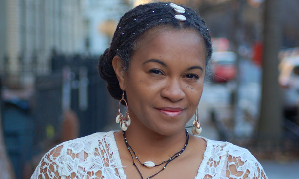 How to adorn your braidlocs with Cowrie Shells