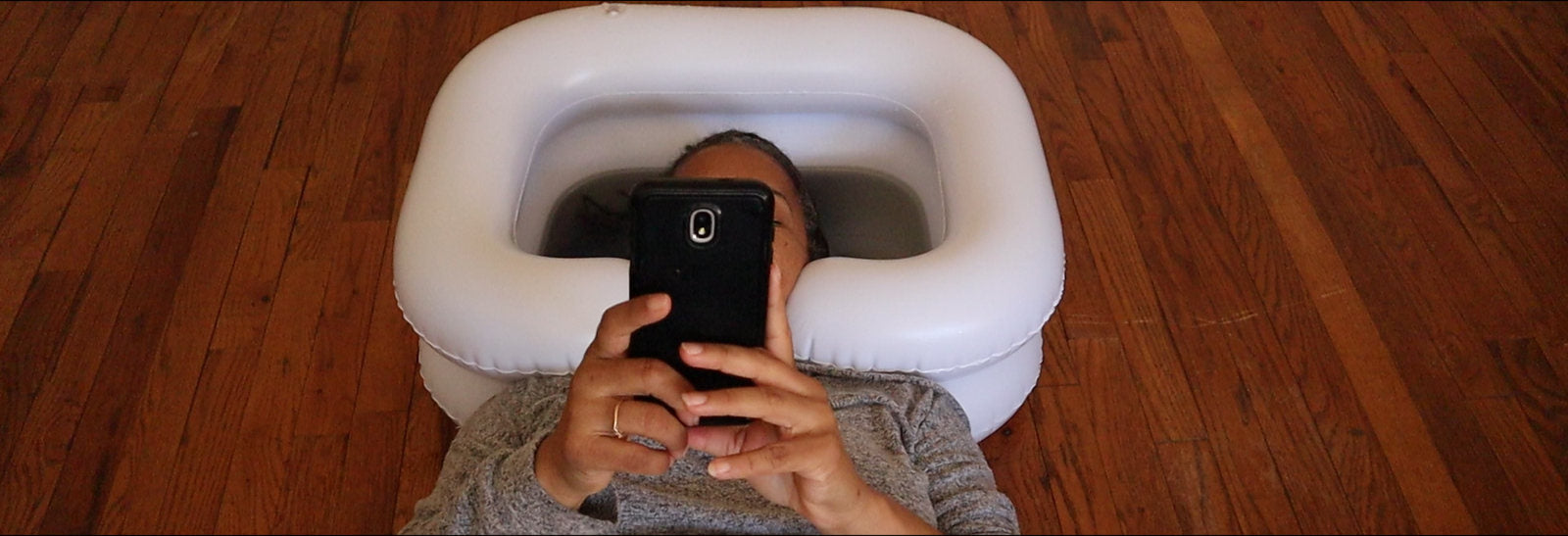 Inflatable Shampoo Basin for Locs, Dreadlocks and Sisterlocks.