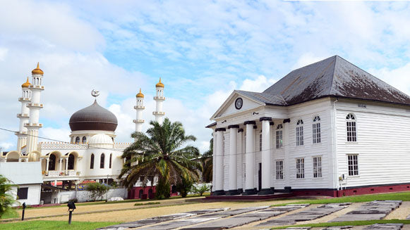 moskee-en-synagoge-paramaribo