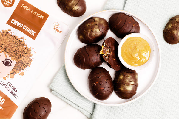 Raw Chocolate Peanut Caramel Easter Eggs 