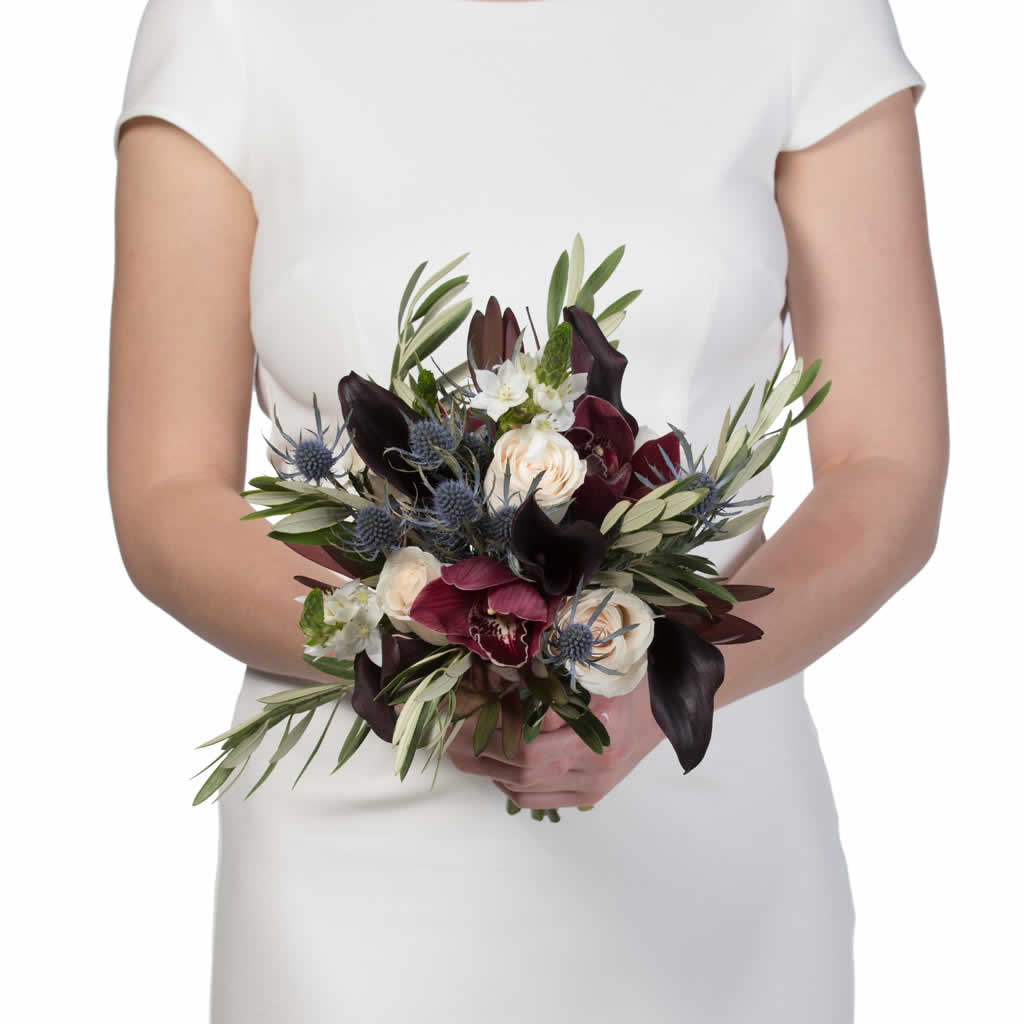 burgundy bridesmaid bouquet