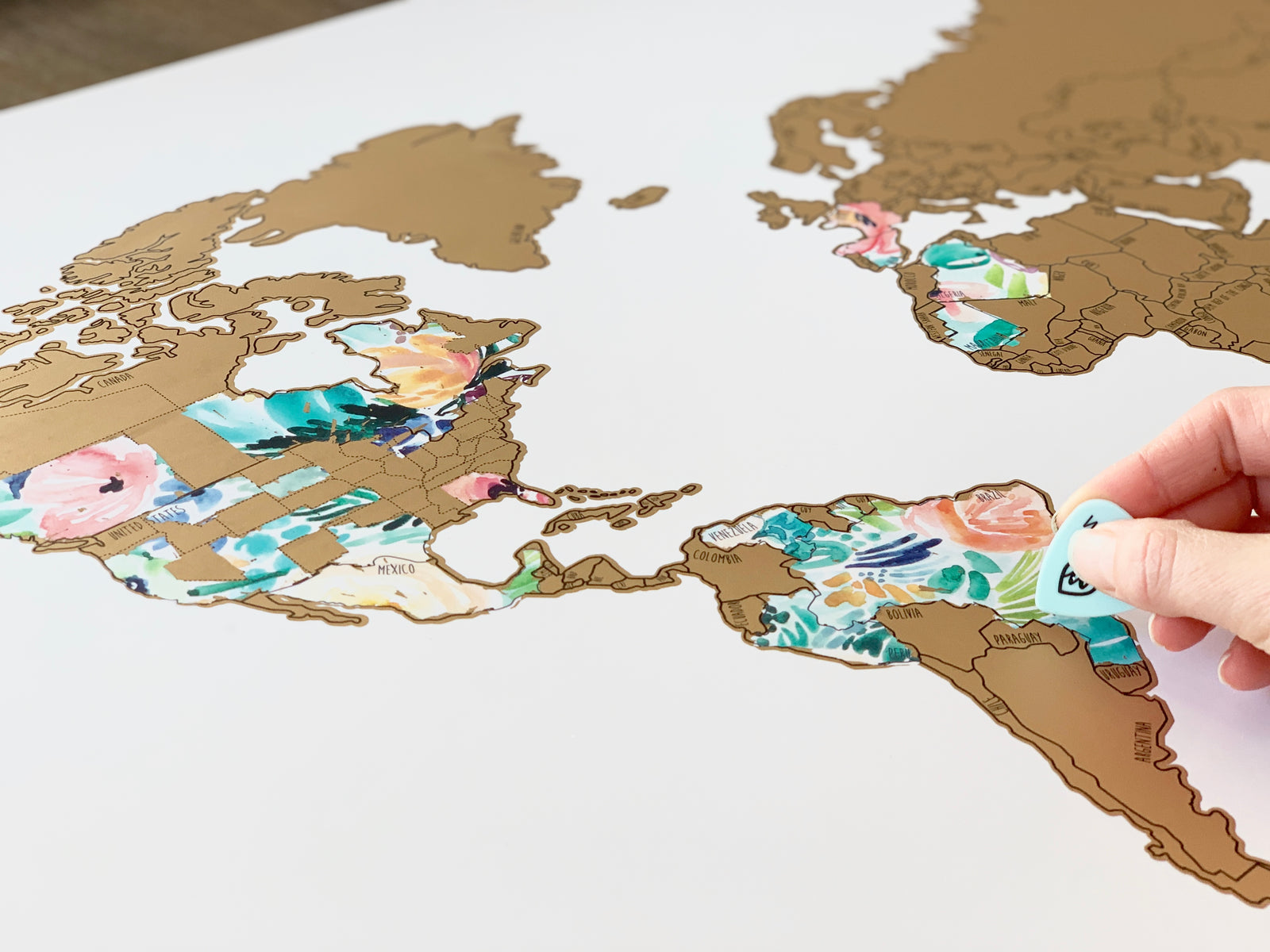 World map key rings - Globe Trotter - The Nines