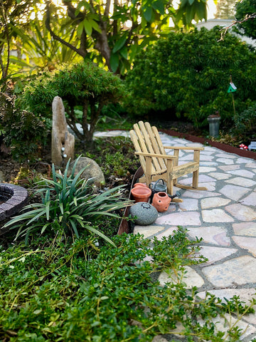 An inground miniature garden pathway