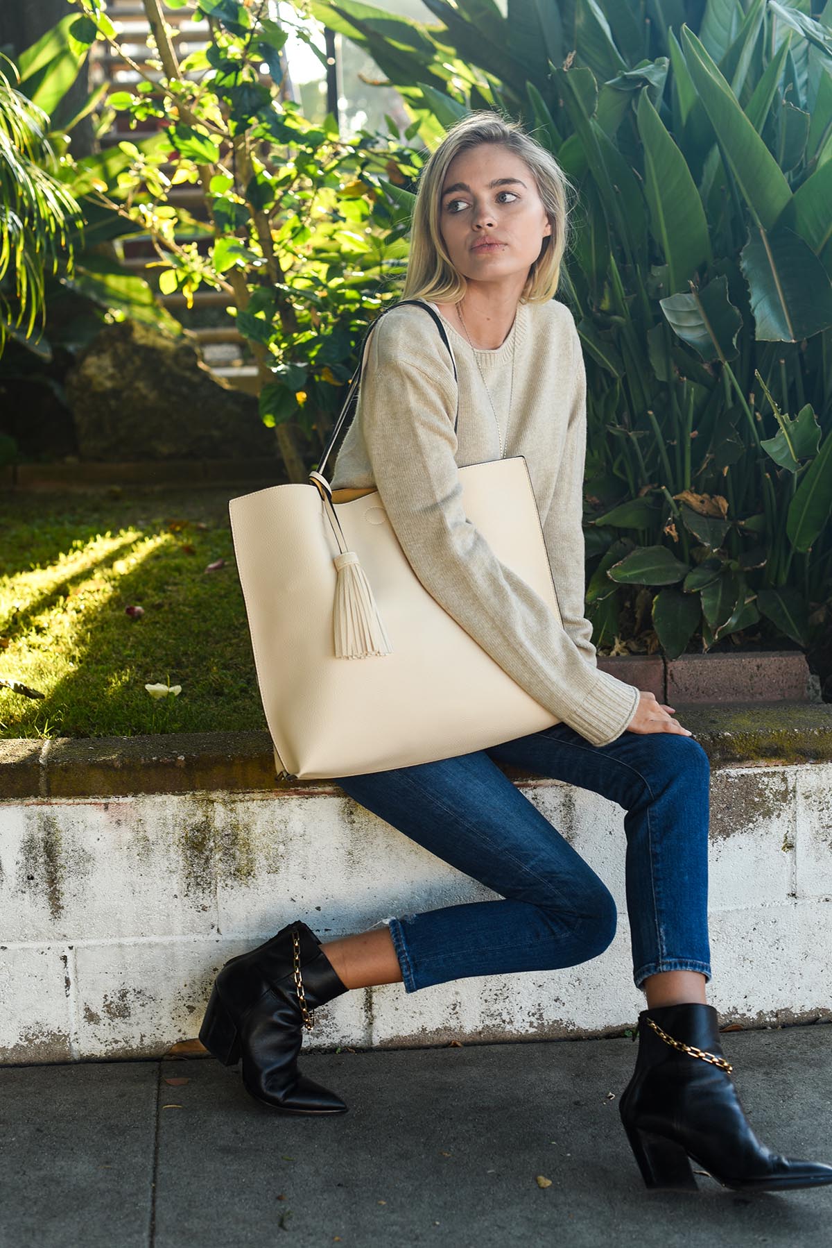 Malibu Skye - Sleek Vegan Leather Handbags
