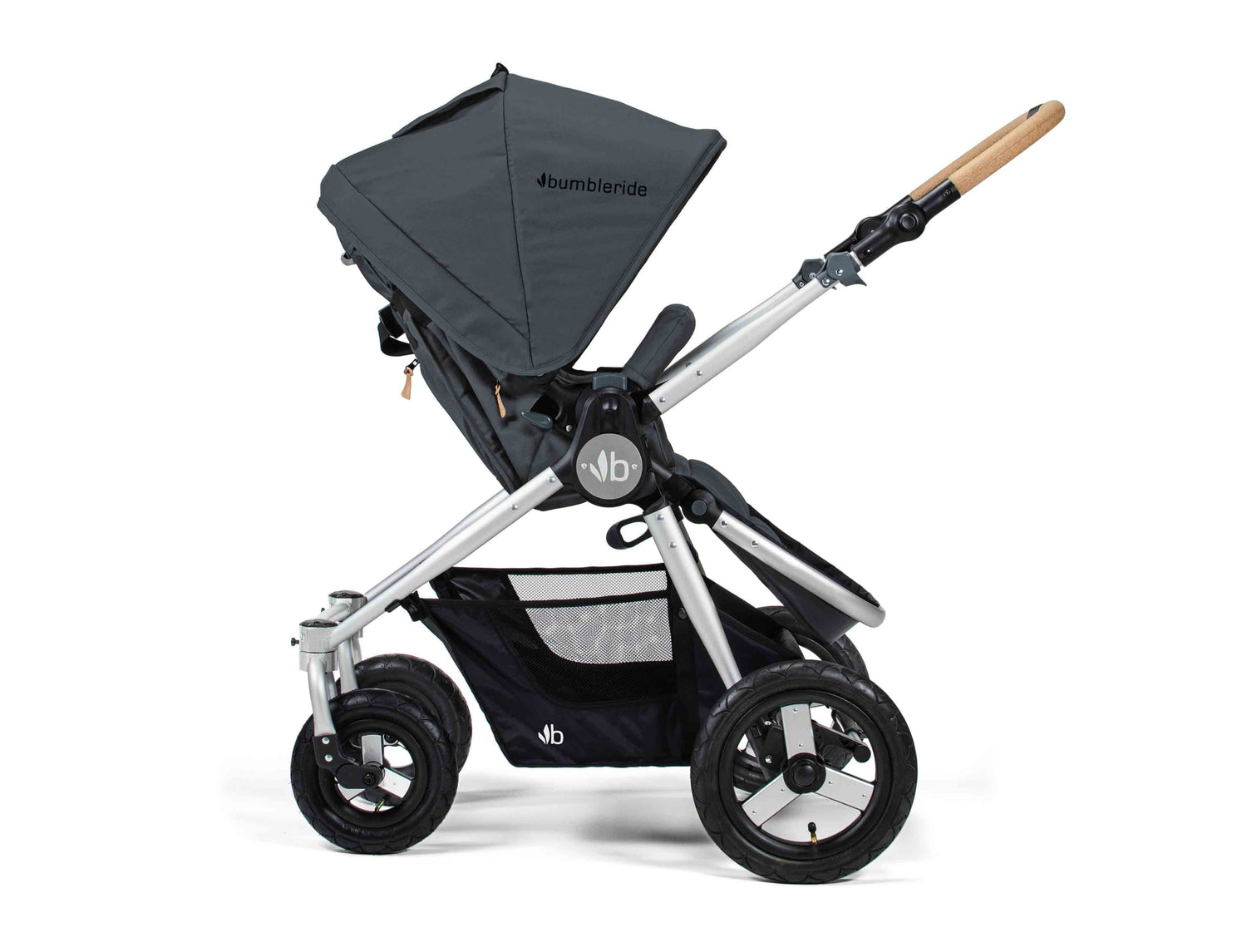 lightweight stroller with reversible seat