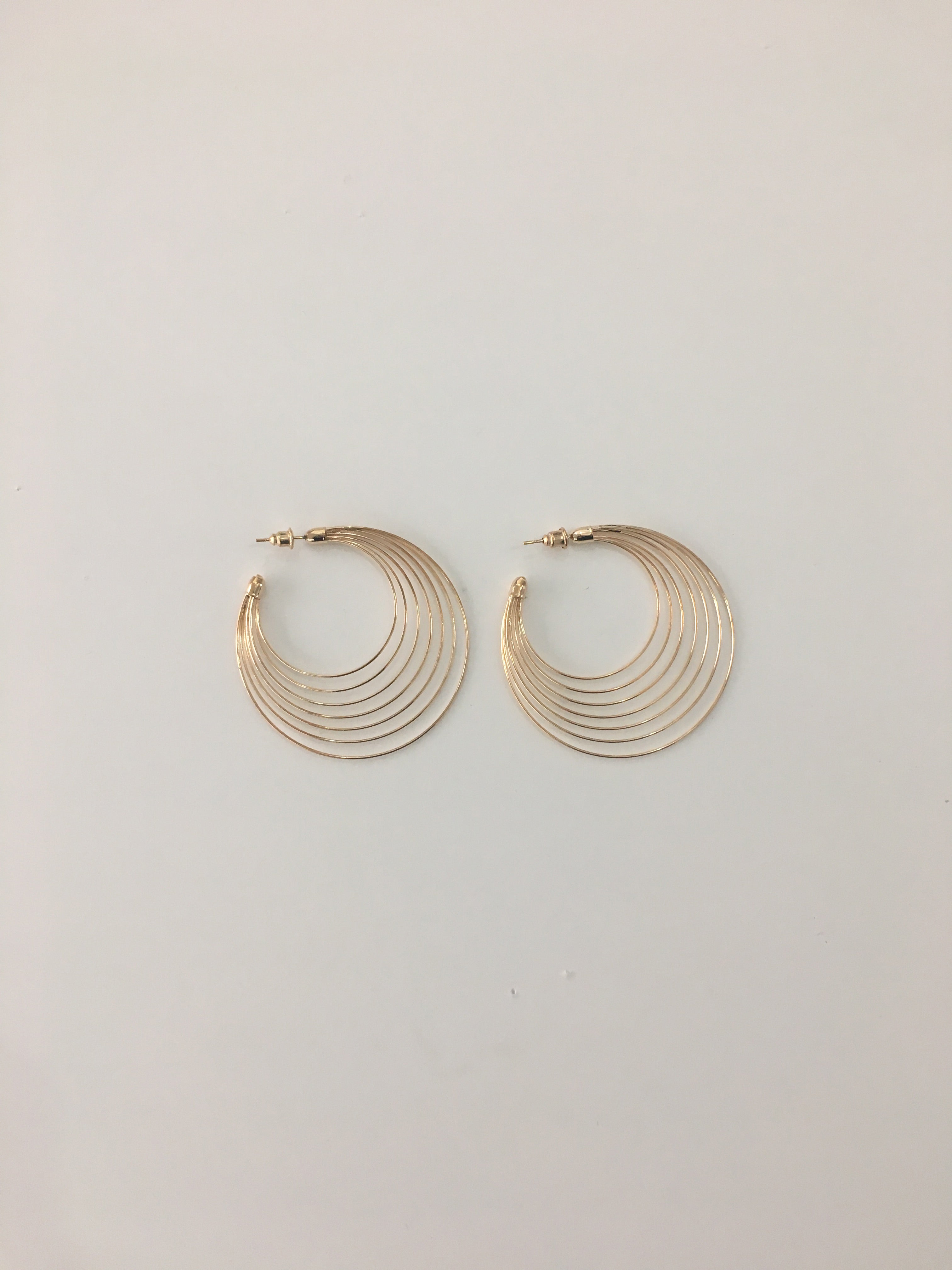 Mayrev - Gold open hoop earrings – Maison d'Accessoires