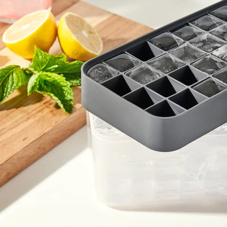 W&P Peak Silicone Everyday Ice Tray Review