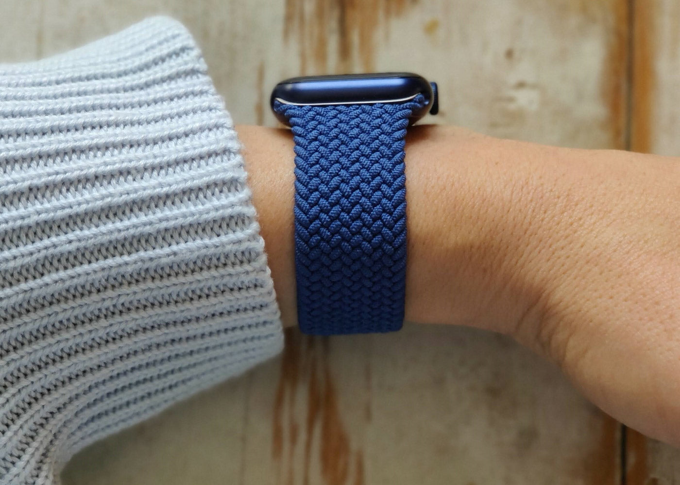 Braided solo loop for apple watch