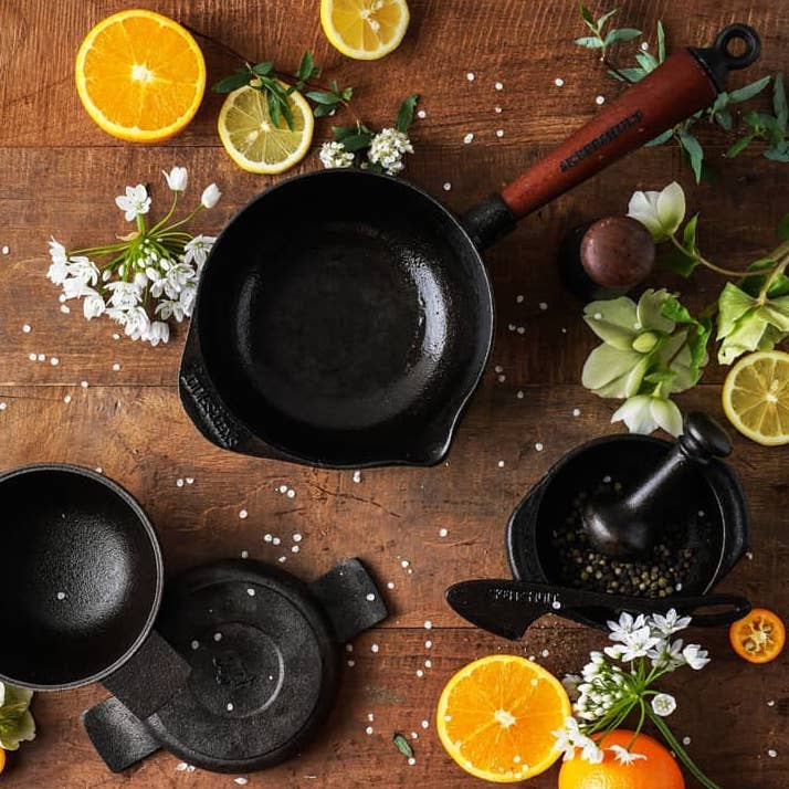 skeppshult cast iron cookware 