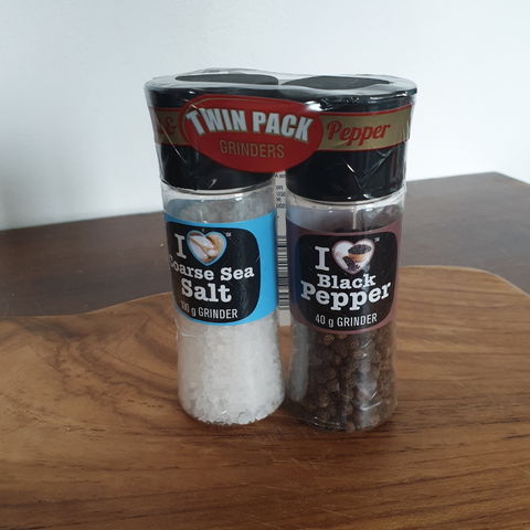 Mini Salt and Pepper Grinder Set, Small Tiny Adjustable Coarseness Ceramic  Salt Grinder with Funnel and Bag Portable Handy Spice Pepper Mill Shaker