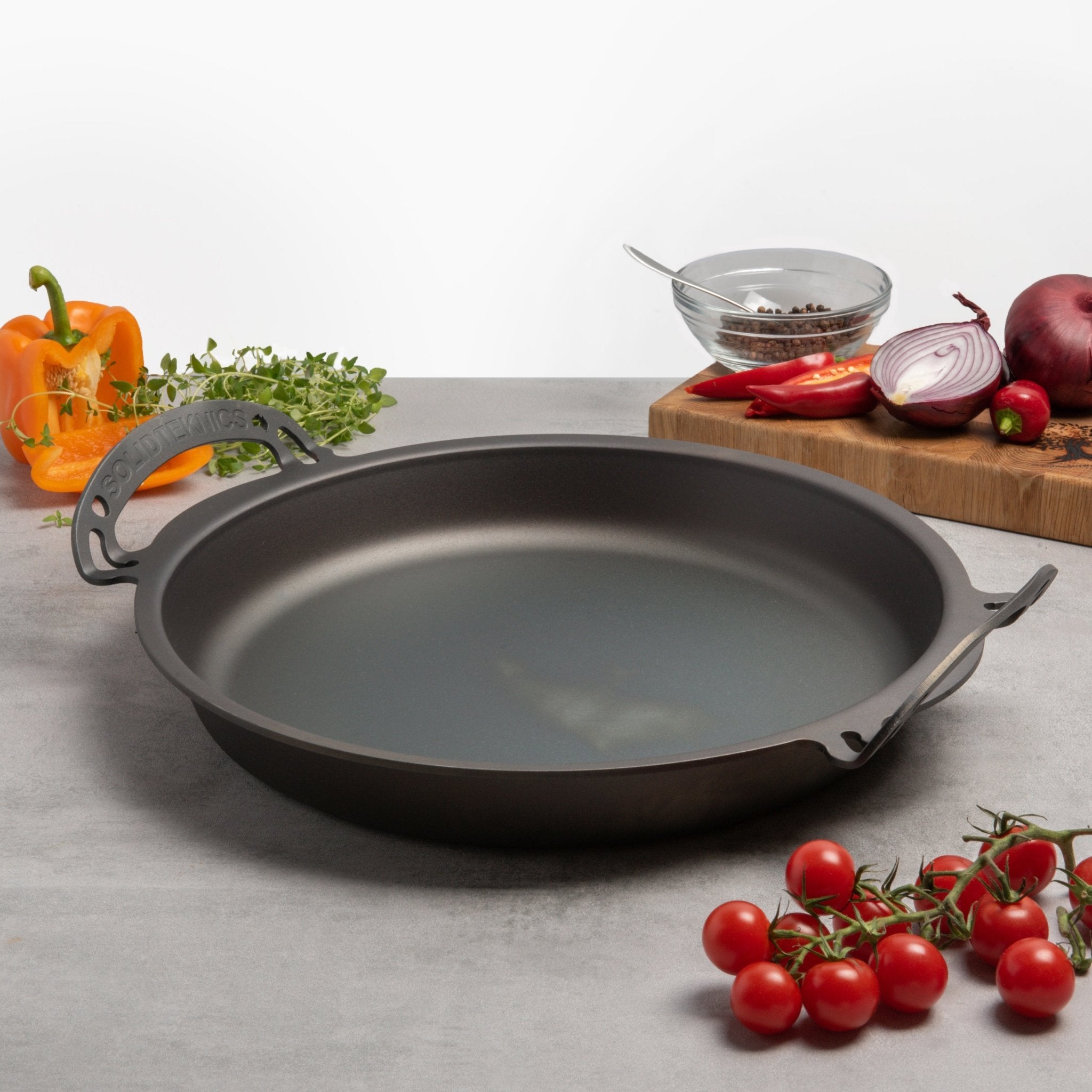 35cm Quenched Seamless Iron All-In-One Pan By Solidteknics | Size: 35cm
