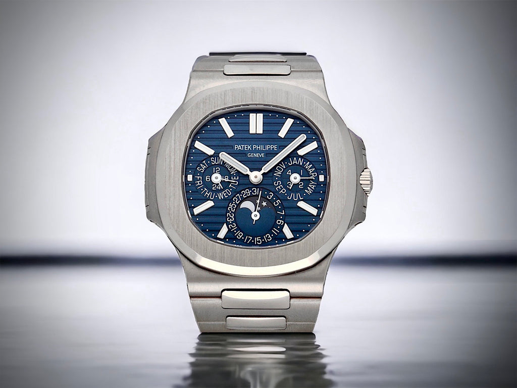 Hands-On With The Patek Philippe Nautilus 5740/1G