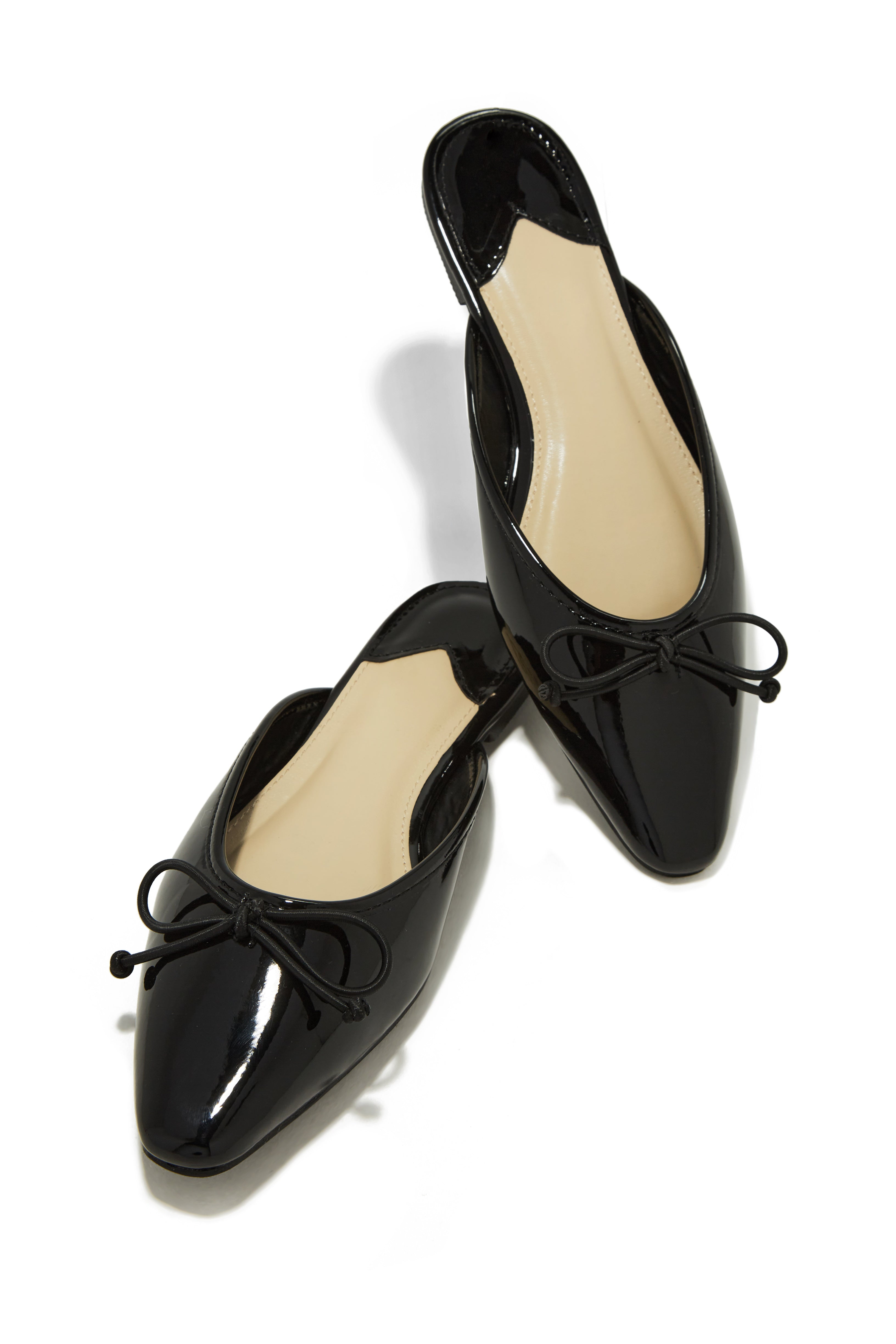 Miss Lola | Lainey Black Closed Pointed Toe Flats – MISS LOLA