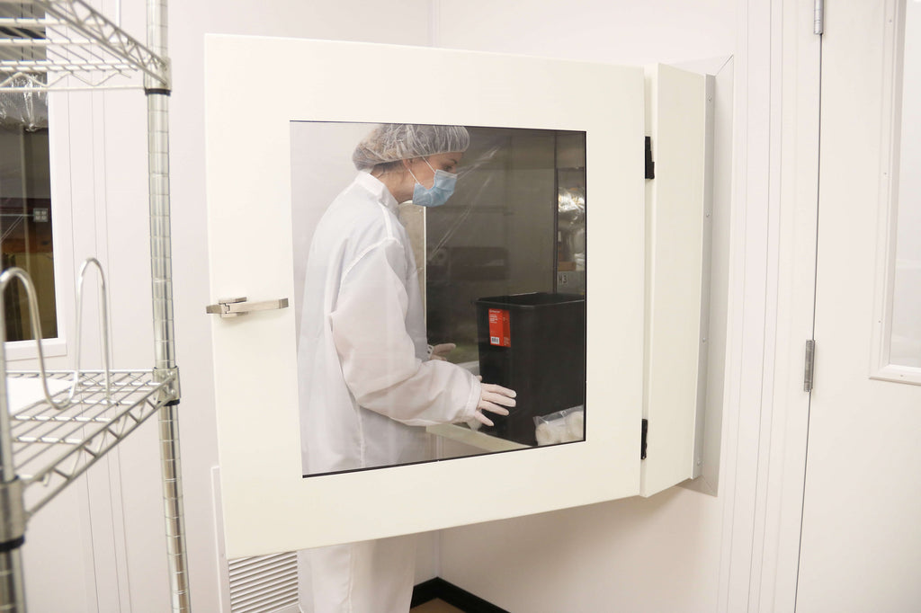 cleanroom operator receiving components