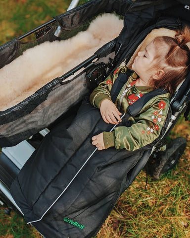 mountain buggy pram with footmuff inside