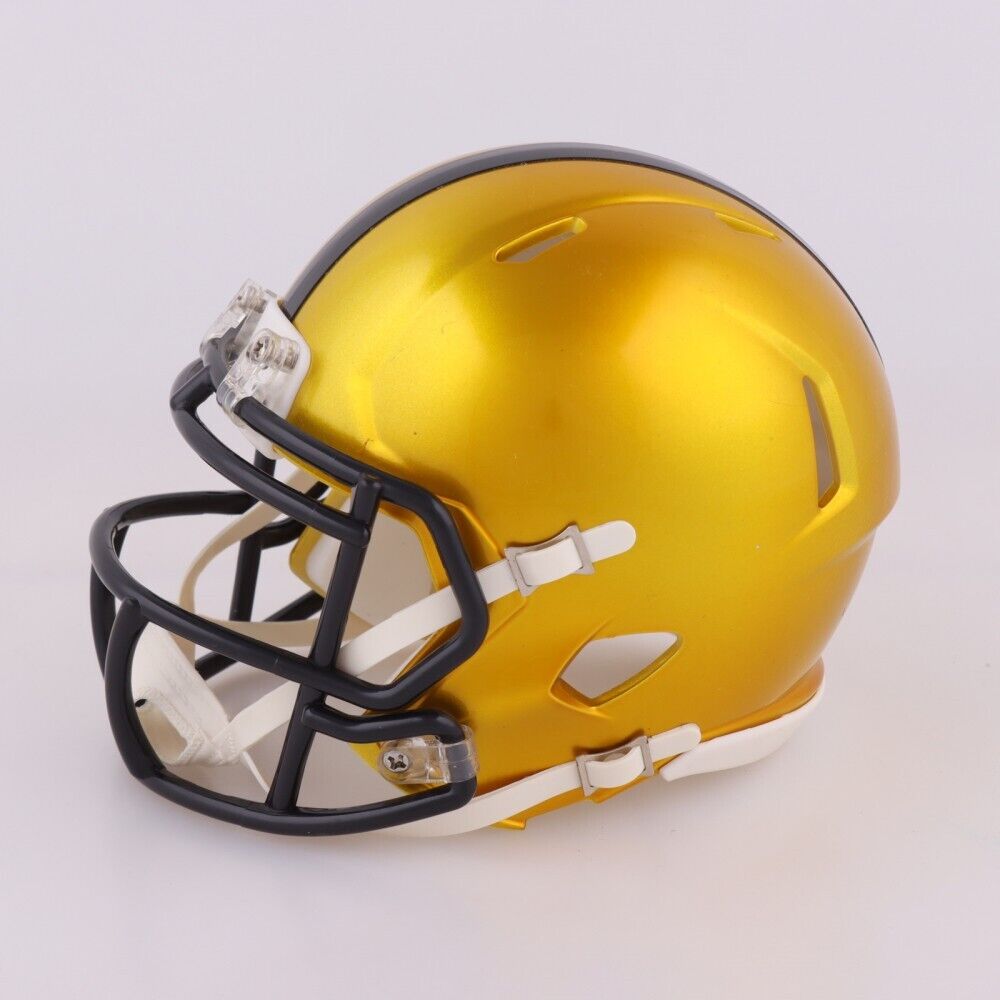 NFL - NFL Mini Helmets - Riddell NFL Throwback Mini Helmets - Page 1 -  CLARKtoys