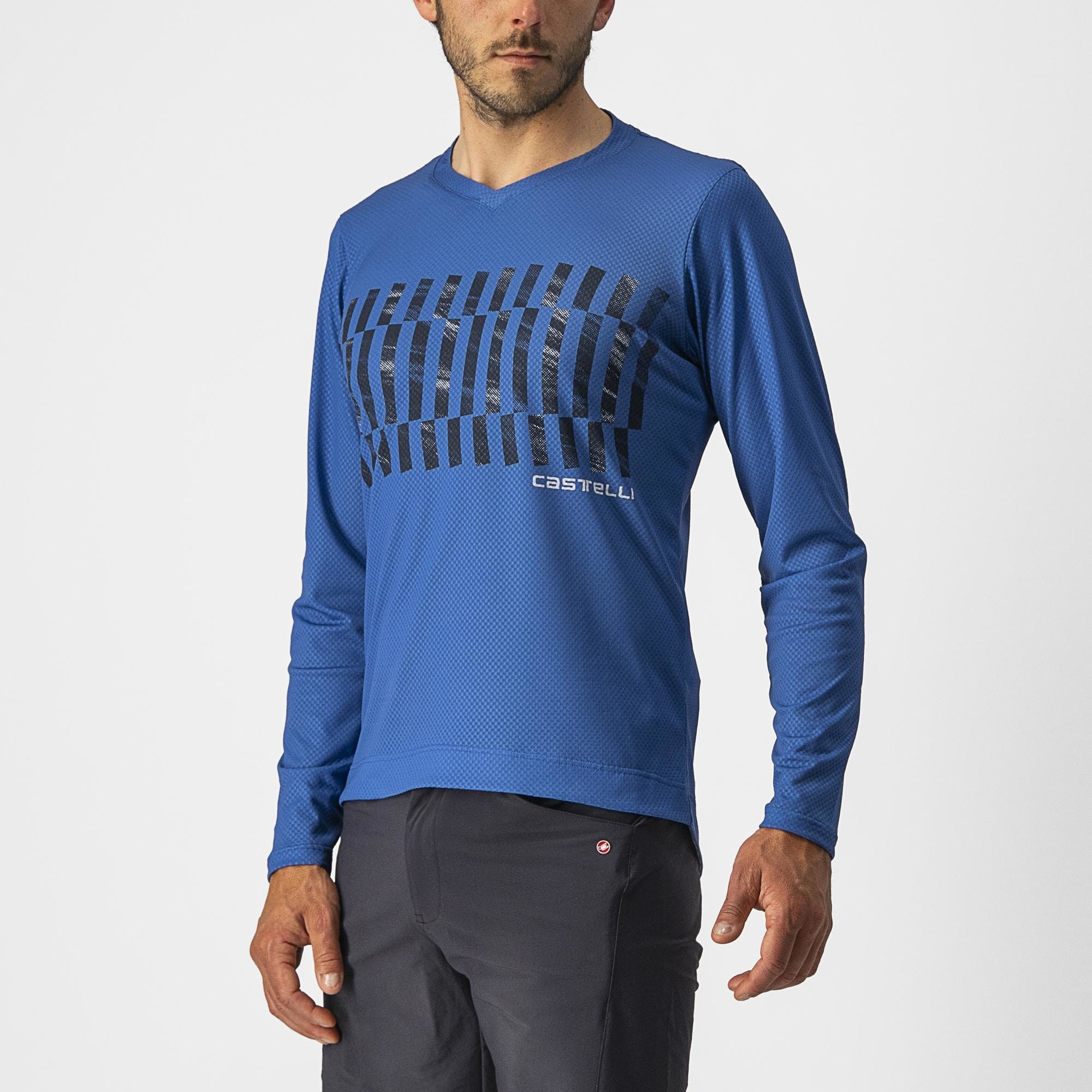 Saddleback Castelli Trail Tech Longsleeve T-Shirt | FREE Delivery over £20 + FREE Returns + Extra 15% off First Order.