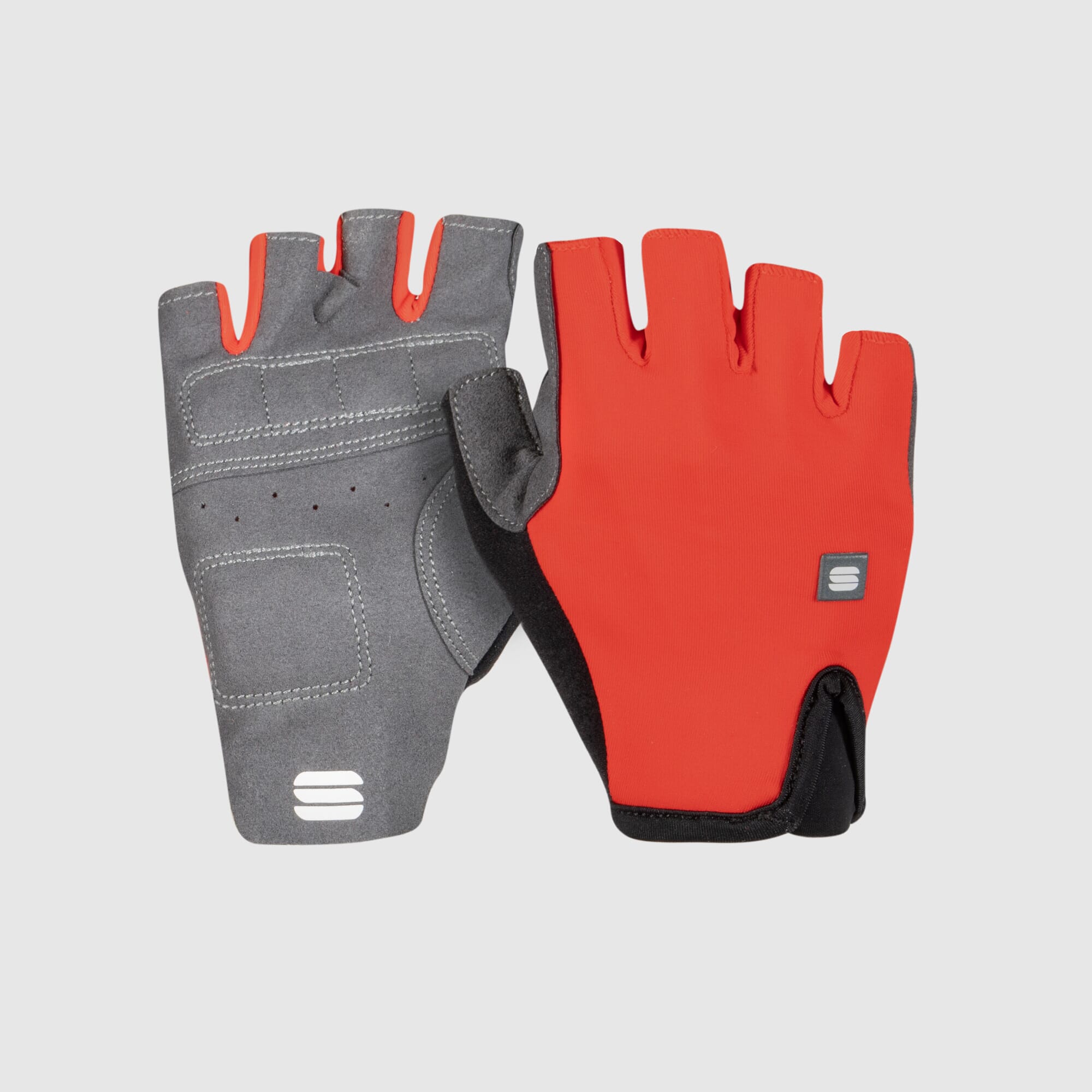 Saddleback Sportful Kid's Matchy Gloves | FREE Delivery over £20 + FREE Returns + Extra 15% off First Order.