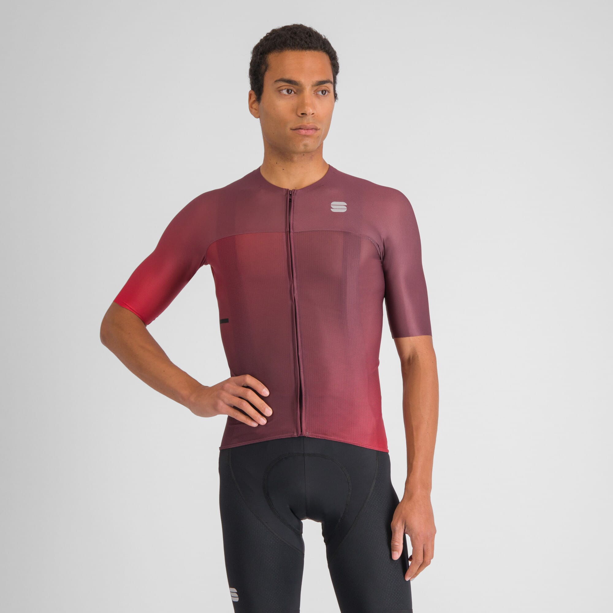 Saddleback Sportful Light Jersey | FREE Delivery over £20 + FREE Returns + Extra 15% off First Order.