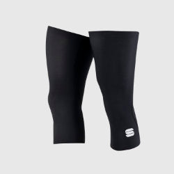 Studio shot of a pair of Sportful Thermodrytex Knee Warmers