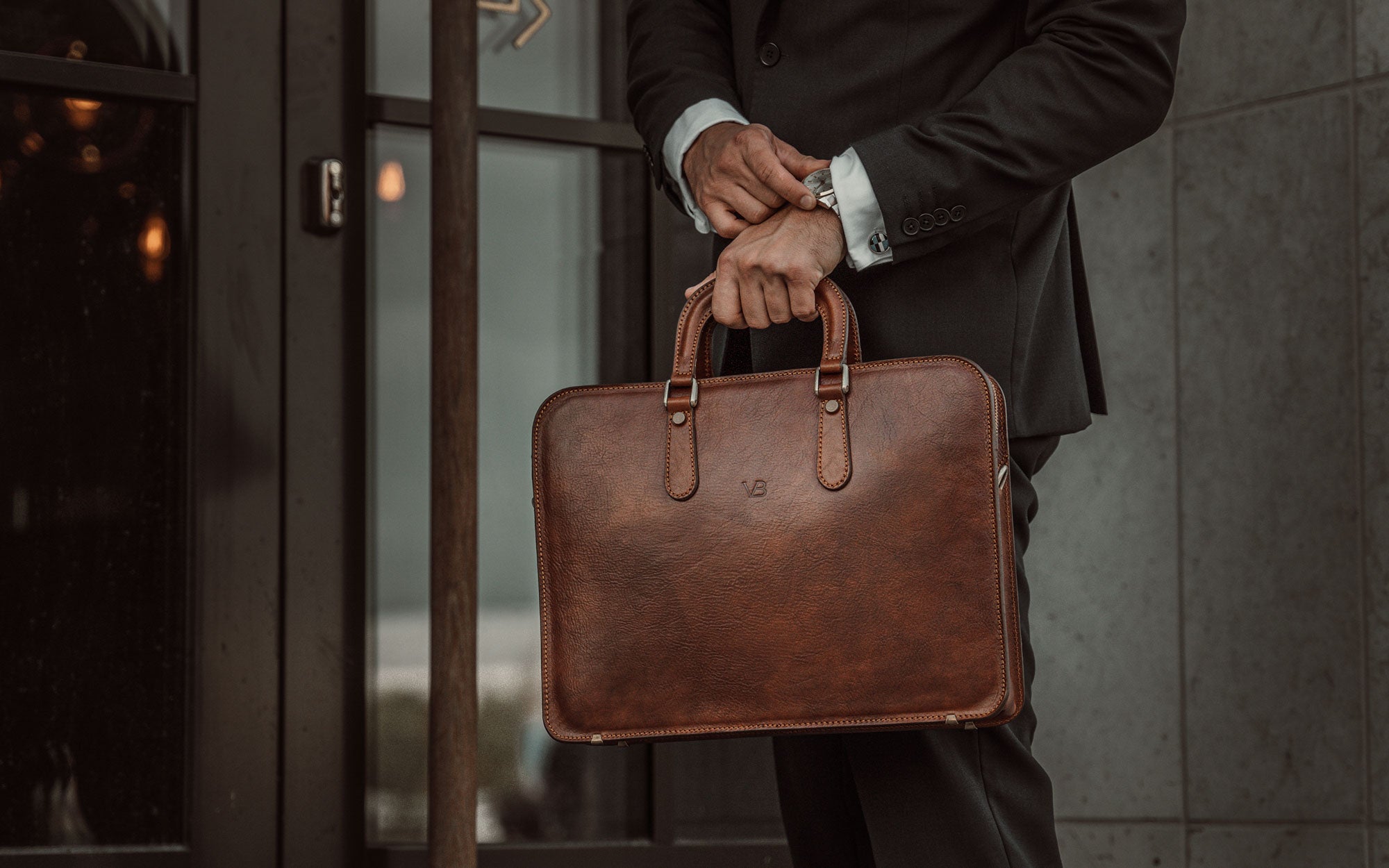 Leather Grande Laptop Bag with Handle