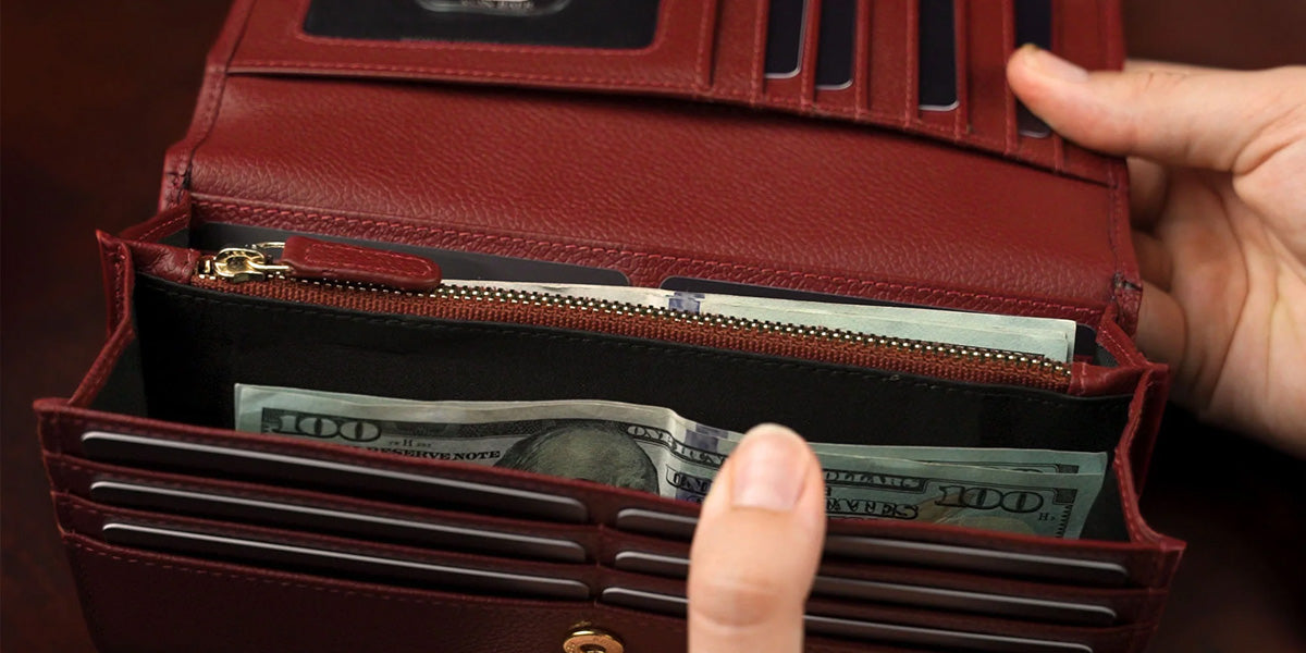 example of w1 leather purse interior