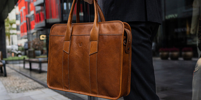 Briefcase Contents – How To Organize Your Work Bag – Von Baer