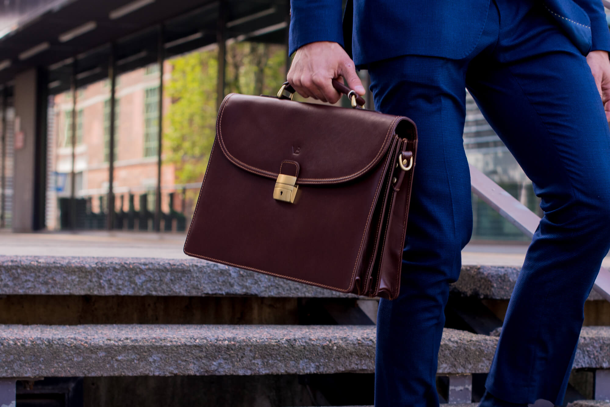 No.1 Premium Leather Briefcase - Von Baer