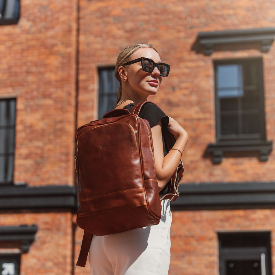 17 Best Weekender Bags For Women In 2023, Per Expert Travelers