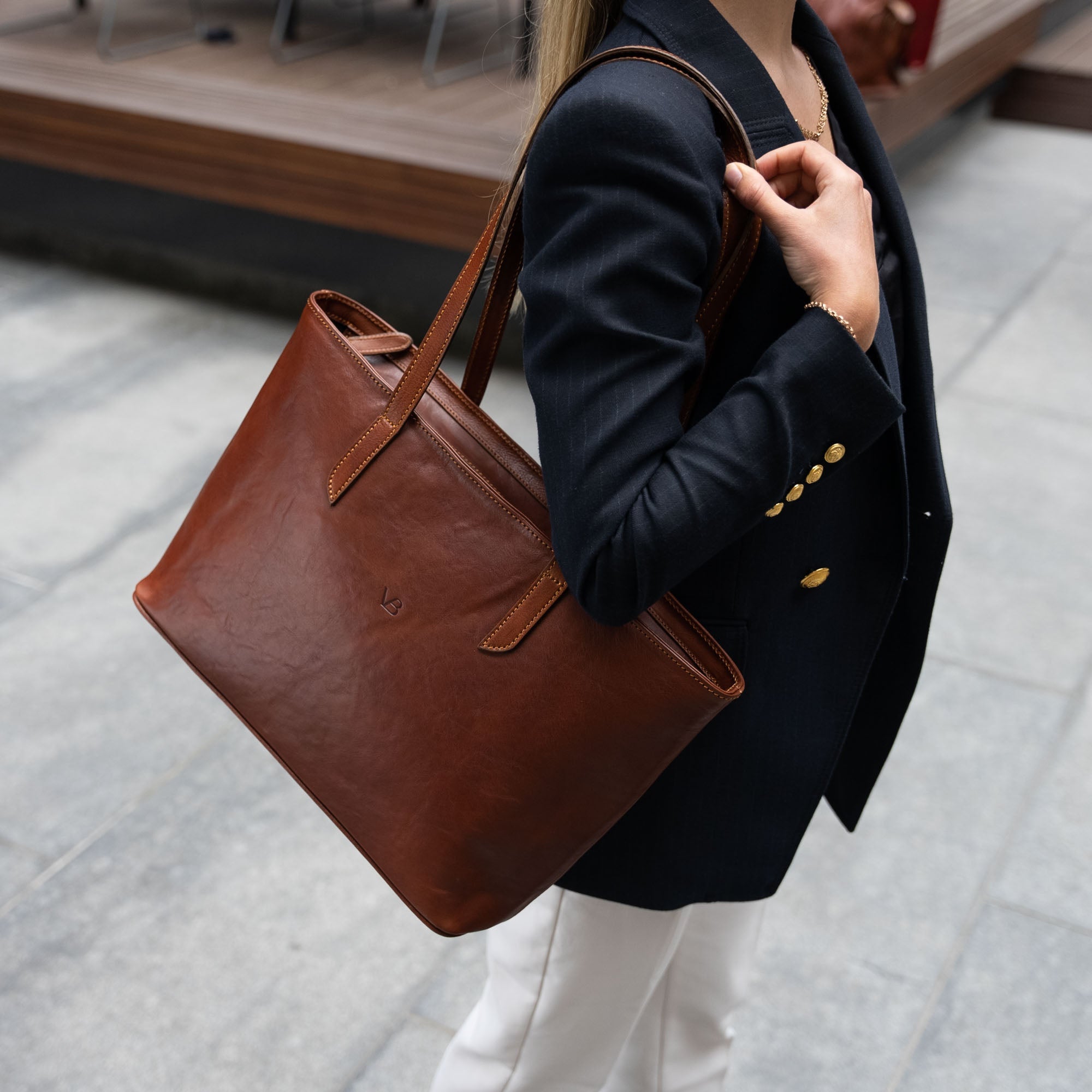 Leather handbag