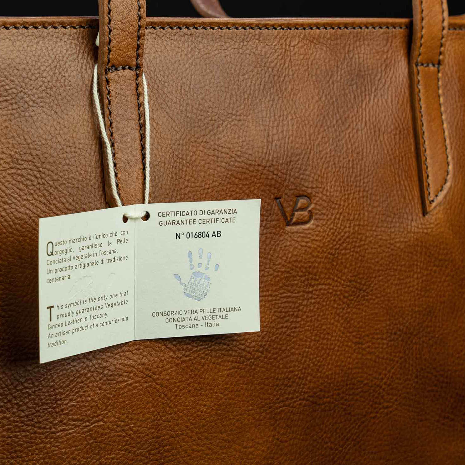 Best Designer Tote Bags for Travel in 2023 – Von Baer