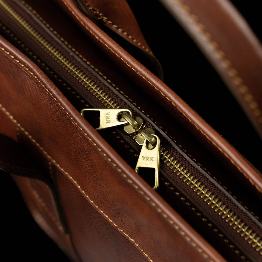 Best Personalized Leather Messenger Bags in 2023 – Von Baer