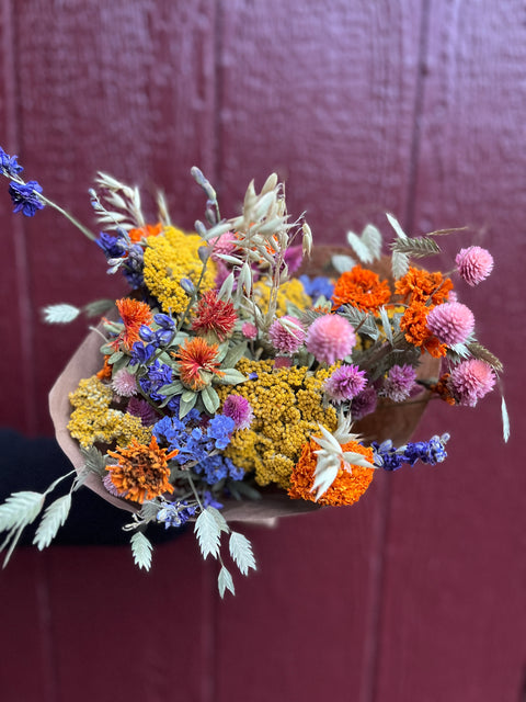 Dried flowers, dried lavender, bunches, petal confetti: Daisyshop