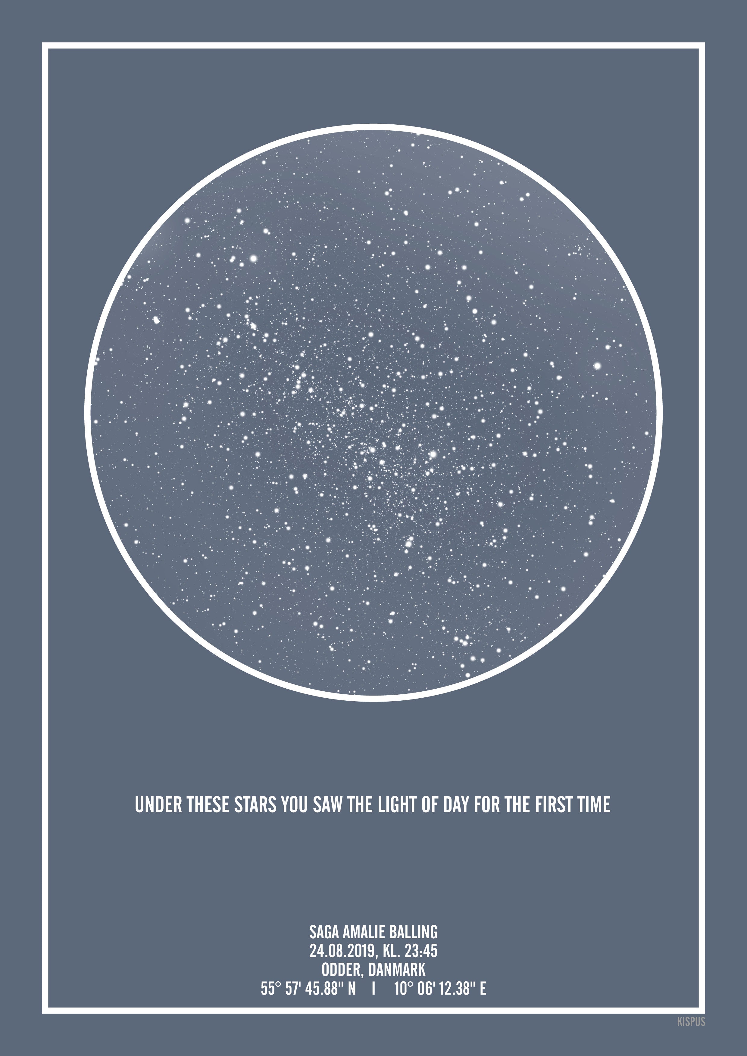 Billede af PERSONLIG STJERNEHIMMEL PLAKAT (BLÅGRÅ) - A4 / Hvid tekst / Klar stjernehimmel