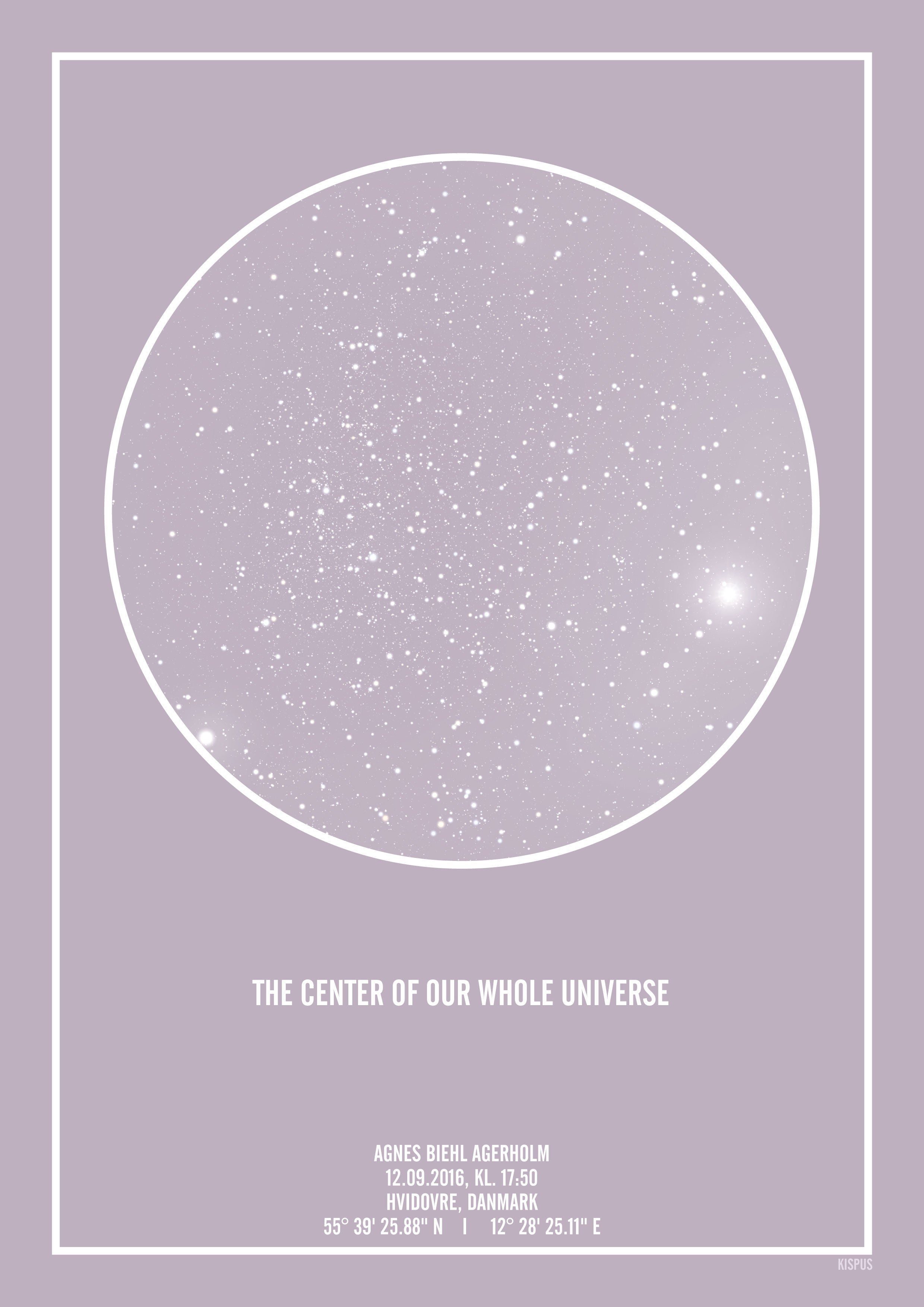 Billede af PERSONLIG STJERNEHIMMEL PLAKAT (LYSELILLA) - A4 / Hvid tekst og lyselilla stjernehimmel / Klar stjernehimmel