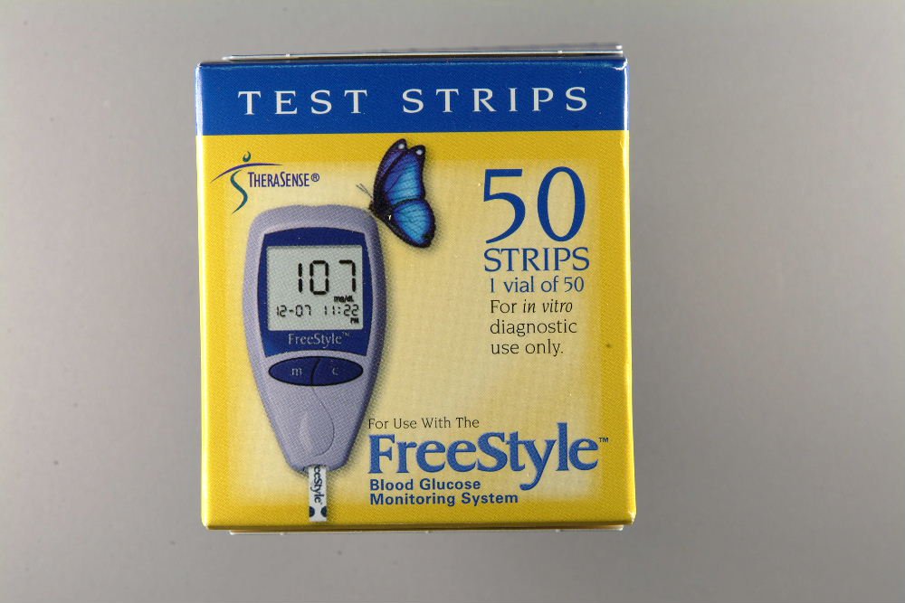 therasense freestyle test strips