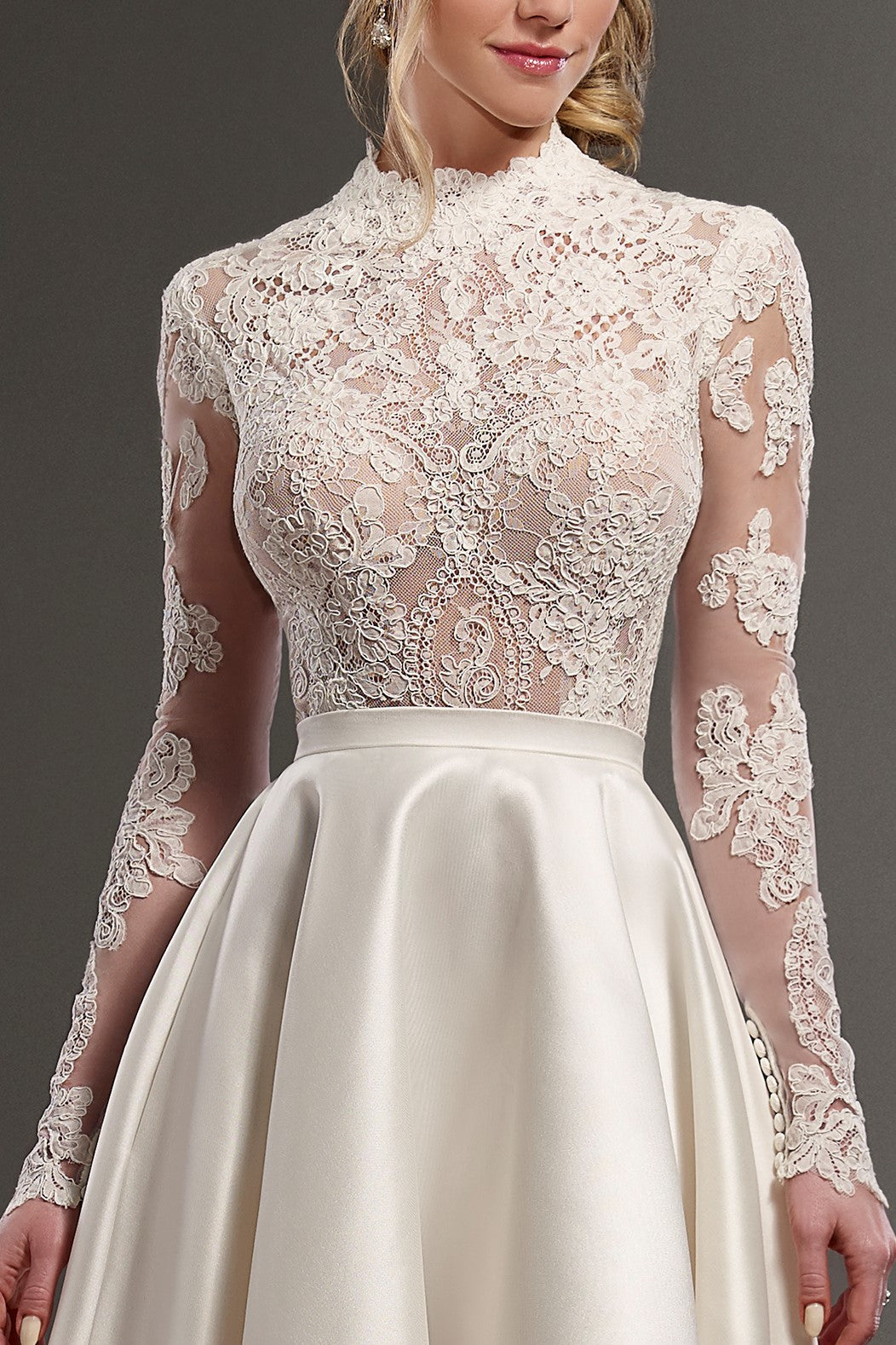 Luxury Lace High Neck Long Sleeves High-Low Trendy Bridal Wedding Gown