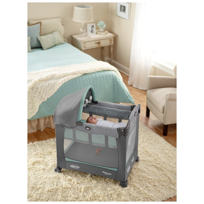 graco travel lite crib mattress size