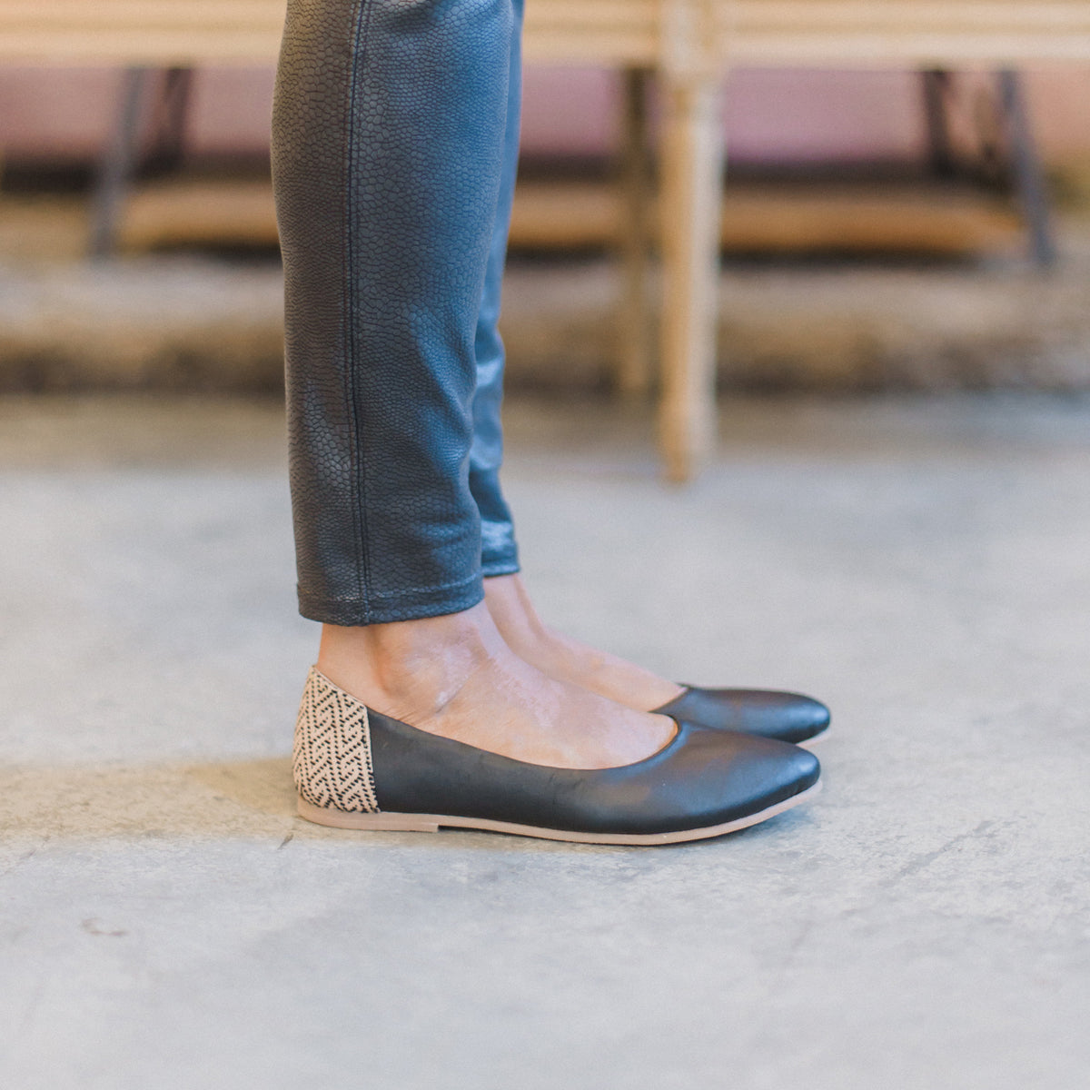 Thea Flat in Noir Leather (FINAL SALE)