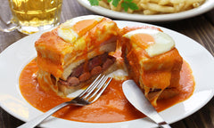 Francesinha I Plat portugais de Porto