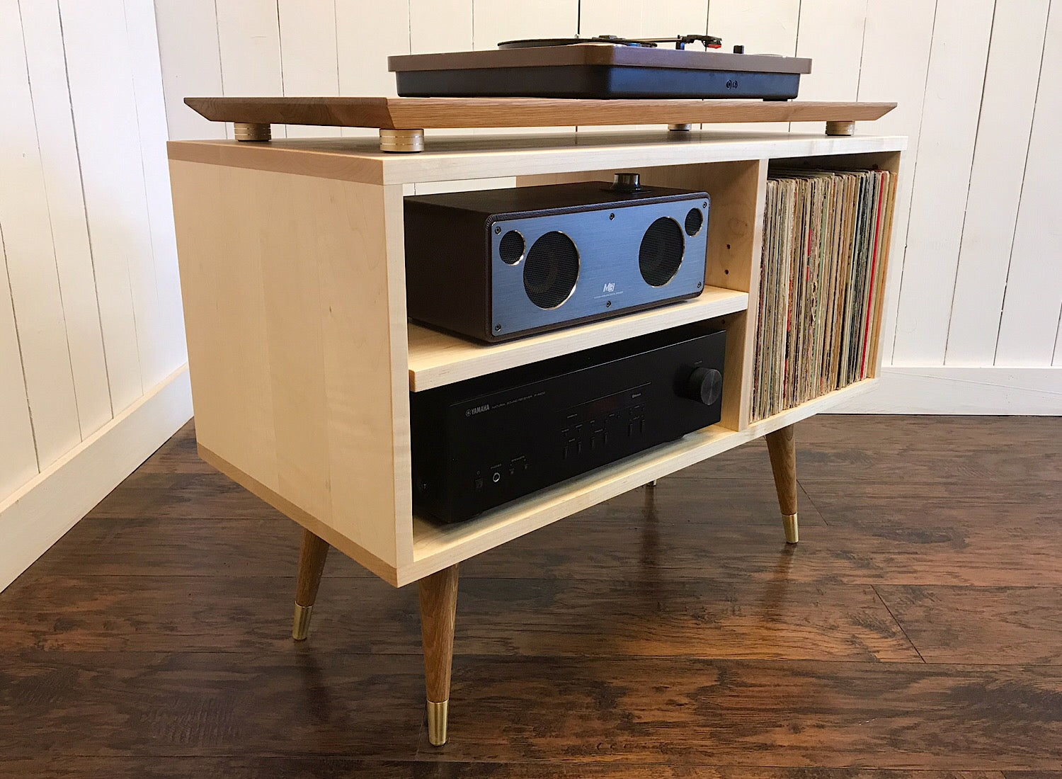 Solid Maple And White Oak Turntable Stereo Console With Isolation