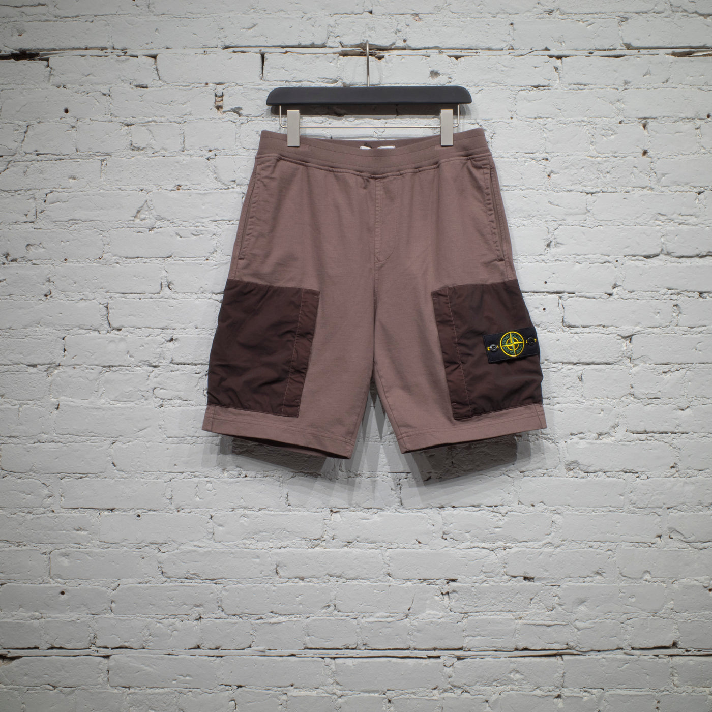 maroon cargo shorts