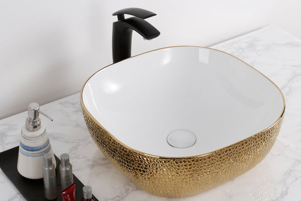 Gold Countertop Basin Tapron