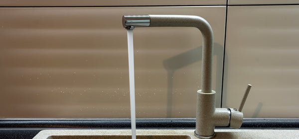 single lever kitchen tap