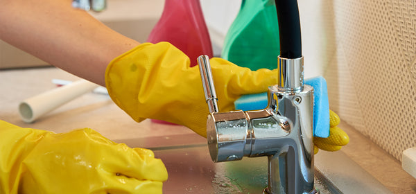 cleaning kitchen tap tips