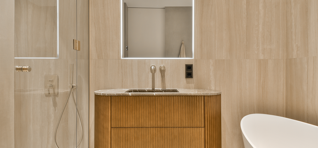 freestanding vanity unit