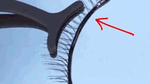 Self-adhesive natural curly eyelashes